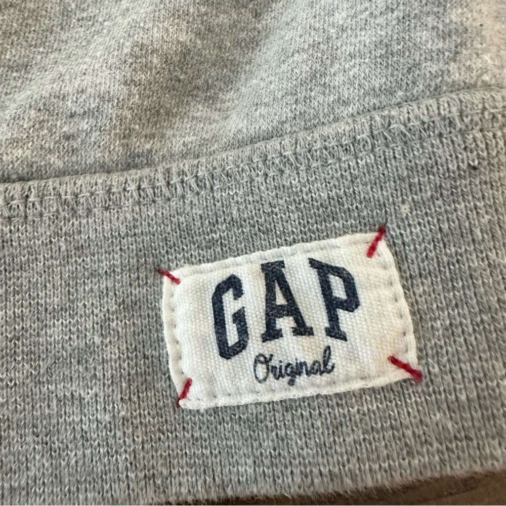 Baby Gap X Disney‎ Kids size 5 Gray Mickey Mouse Crewneck Sweatshirt Top Grey